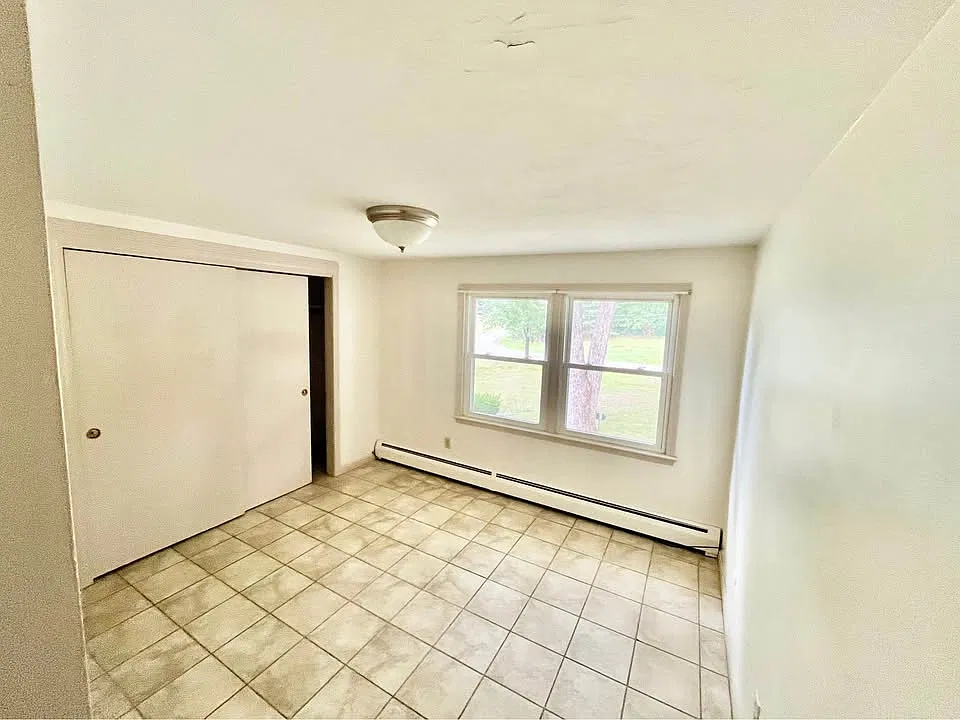 1 bed, 750 sqft, $1,200 — Photo 4