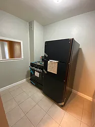 Rented by City Prime Commercial Realty 