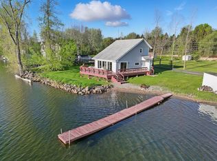 84 Wallys Point Rd, South Hero, VT 05486