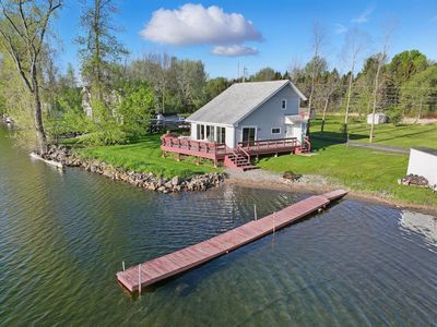 84 Wallys Point Road, South Hero, VT, 05486