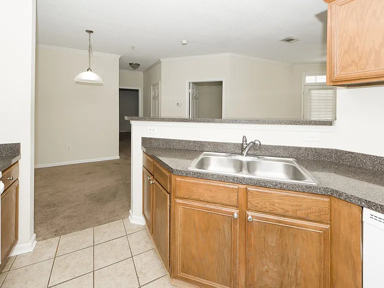 45 Sycamore Ave #1126 — Photo 9