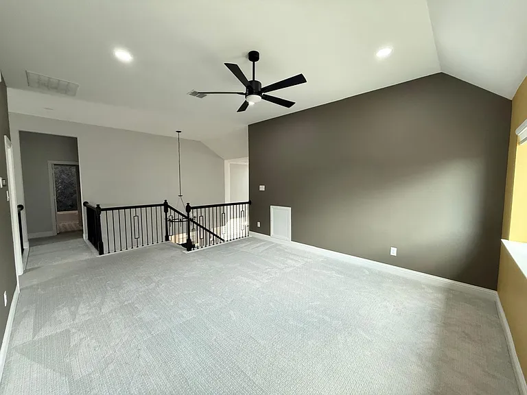 10678 Grayhead Dr — Photo 20