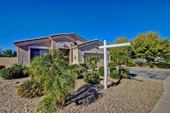 1st image of 21476 N 82nd Ln