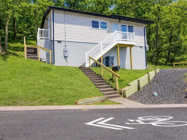 608 E Brockway Ave, Morgantown, WV 26501