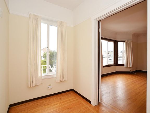 5th image of 460 22nd Ave APT 5