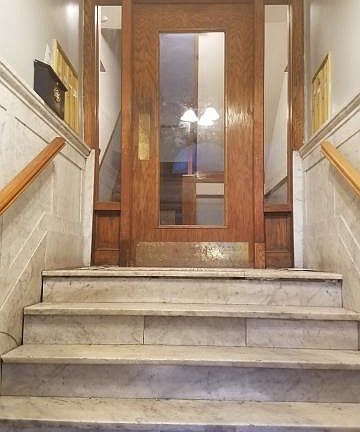 2nd image of 4349 N Kenmore Ave APT 3