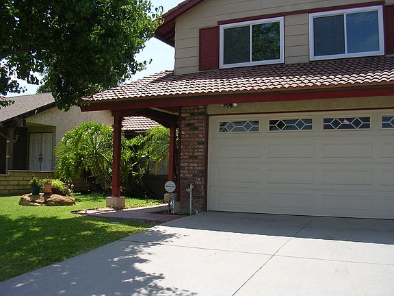 All bedrooms on upper level; two are above the garage
