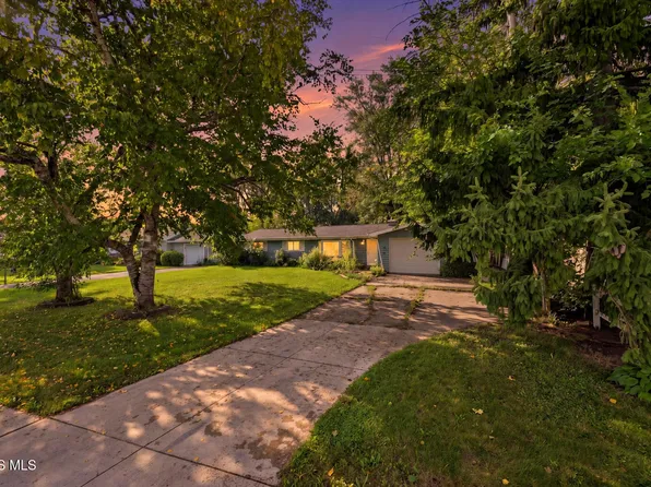 3971 Angola Rd, Toledo, OH 43615