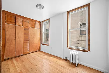 Rented by Brick Real Estate
