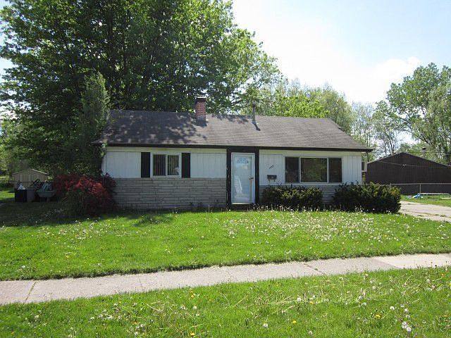 1st image of 1453 Blossom Ave