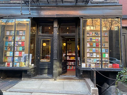 Rented by Compass | media 7