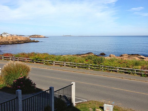 Walk to Beach Good Harbor