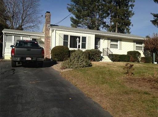 2nd image of 15 Westchester Dr