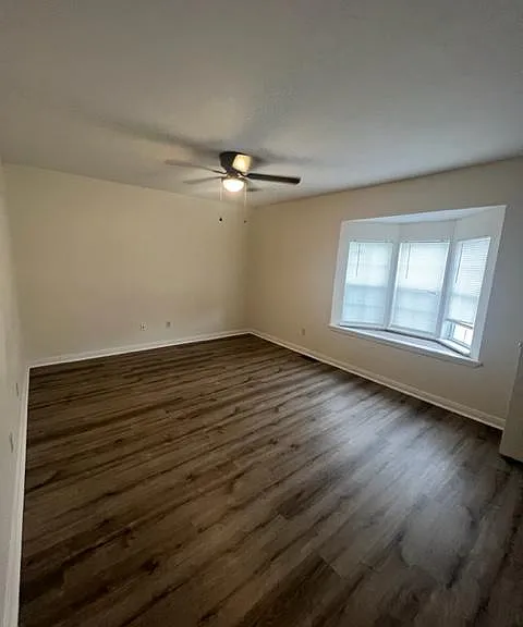 12 Lumpkin Dr #2 — Photo 9