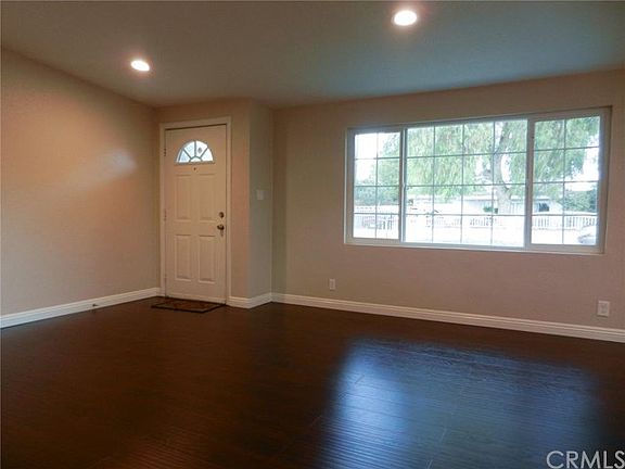 4th image of 22196 Sherman Ave
