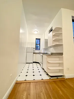 Rented by City & Suburban | media 30