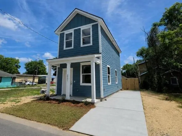 2061 Beech Ave, North Charleston, SC 29405