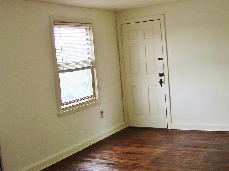 61 Cedar St — Photo 5