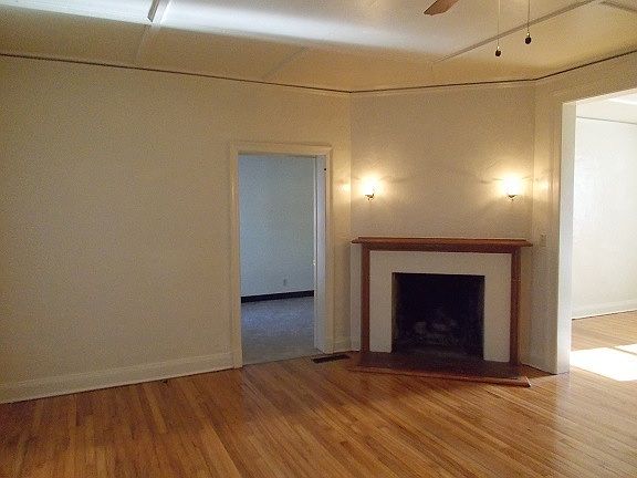 2nd image of 406 Luke Ave