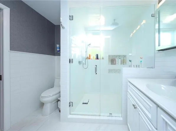 365 Liberty Avenue image 12 of 26