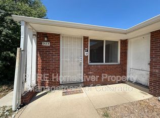 935 N Winona Ct, Denver, CO 80204