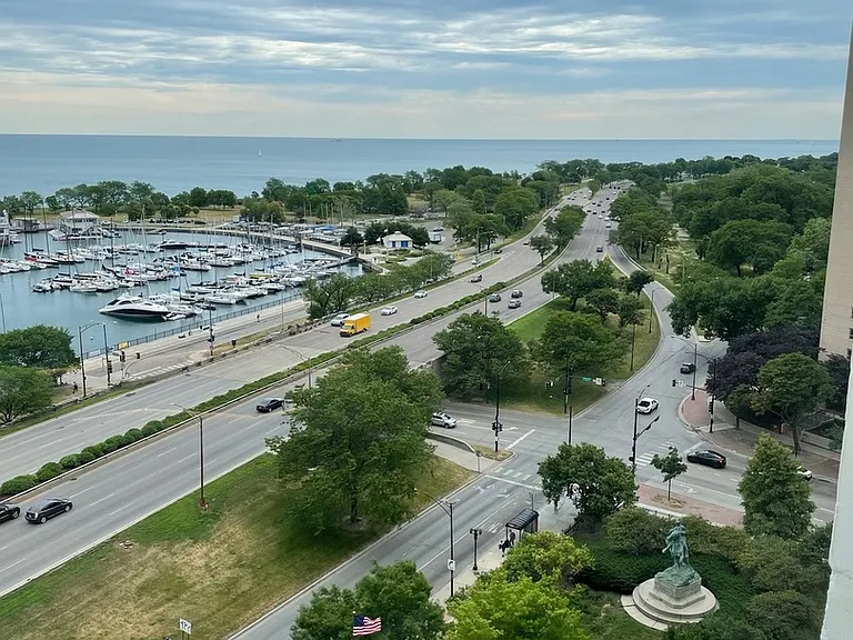 3200 N Lake Shore Dr #1510 — Photo 5