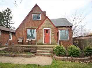 15405 Fischer Rd, Cleveland, OH 44111