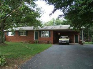 109 Scenic Cir, Boiling Springs, SC 29316