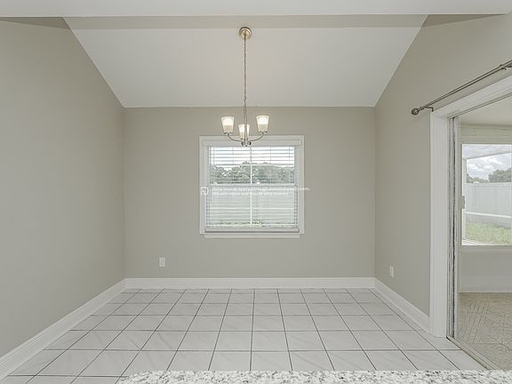 3rd image of 225 Belfort Pl