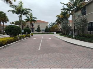 1012 NW 33rd Ct, Pompano Beach, FL 33064