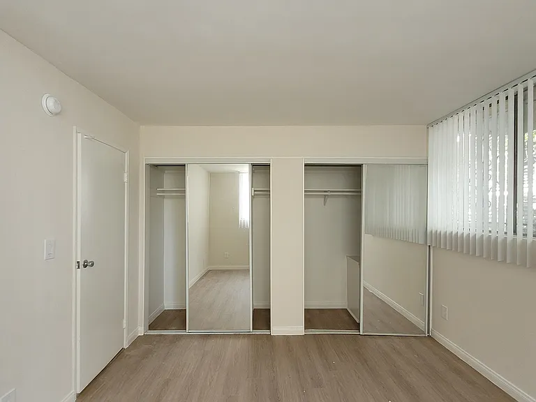 The Alexa Apartments — Photo 11