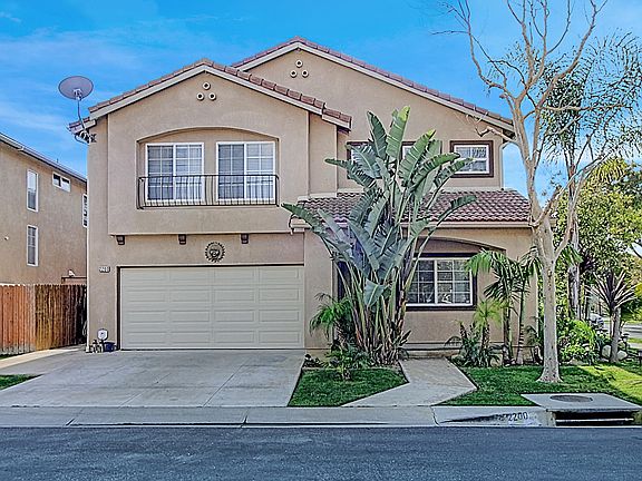 5th image of 2200 Pajaro St
