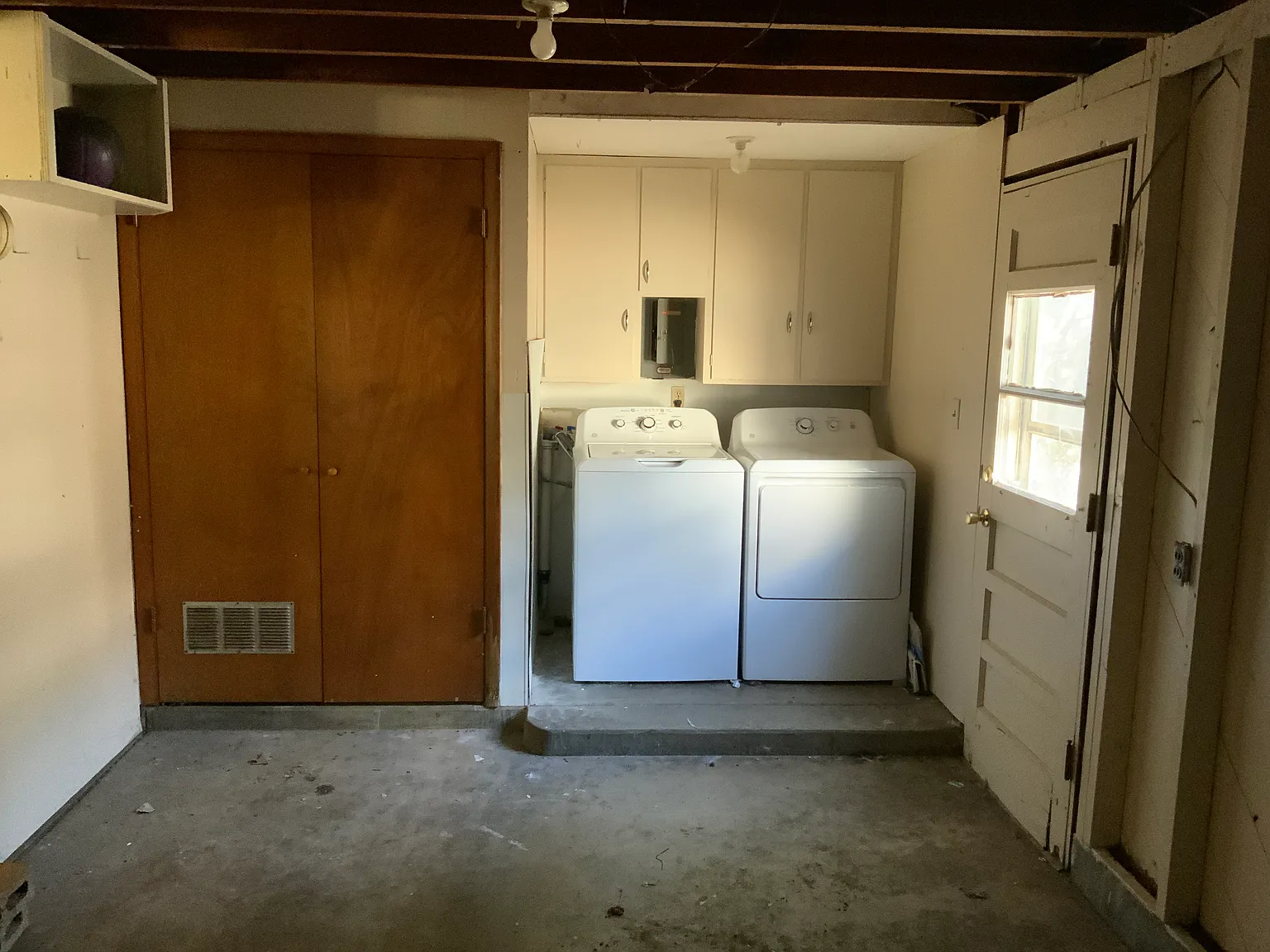 4 bed, 1404 sqft, $1,800 — Photo 3
