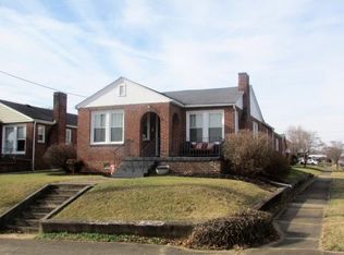 311 Holly Ln, Elizabethton, TN 37643