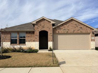 1625 Cansler Dr, Krum, TX 76249