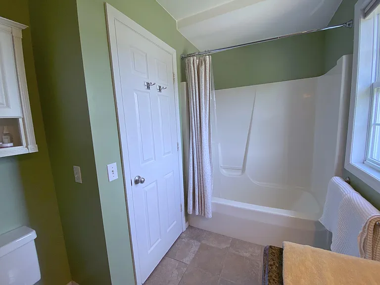 1418 Manton St NE — Photo 12