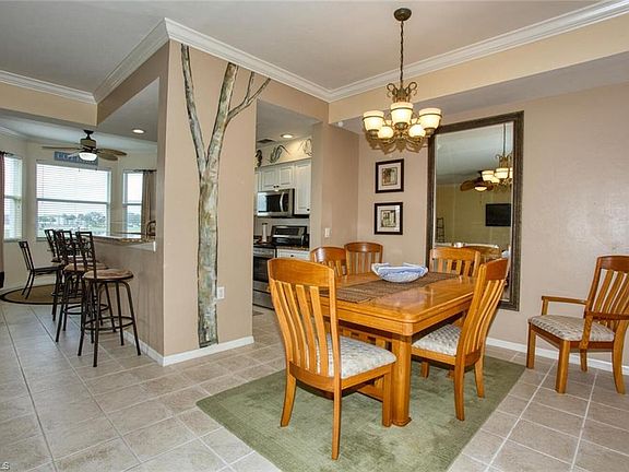 5th image of 10350 Washingtonia Palm Way APT 4213