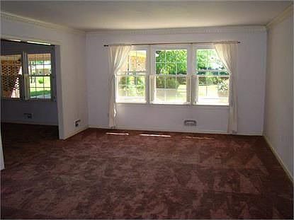 2nd image of 461 Claremoor Ave