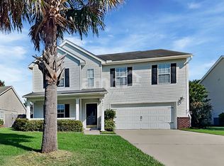542 Holiday Dr, Summerville, SC 29483