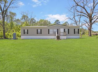 1495 Bear Branch Rd, Jesup, GA 31545