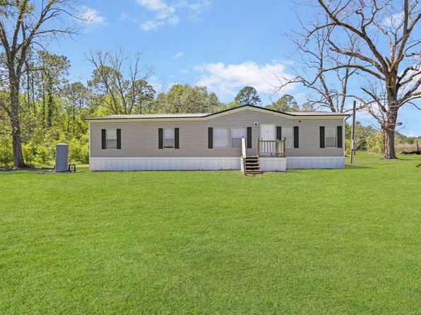 1495 Bear Branch Rd, Jesup, GA 31545