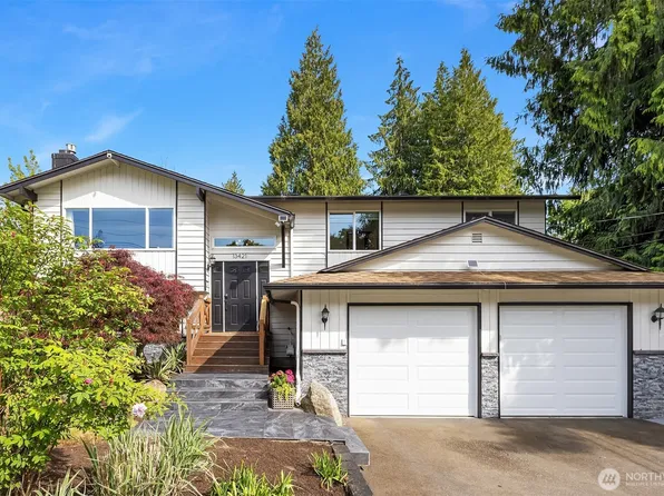 13421 Beverly Park Road, Lynnwood, WA 98087
