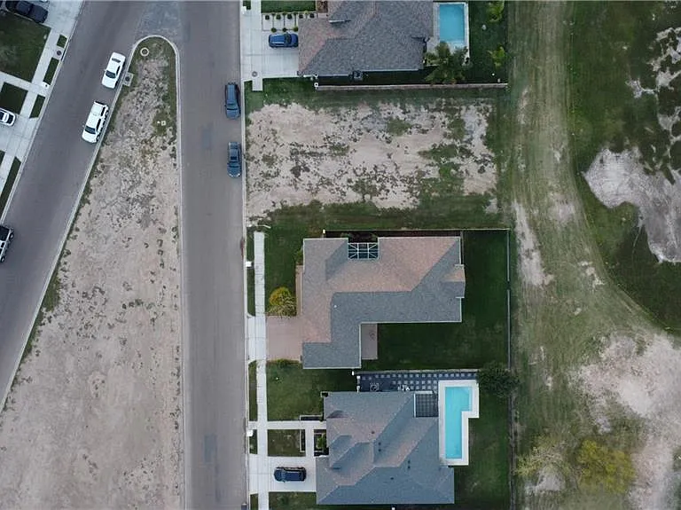 3403 Lago Washington — Photo 29