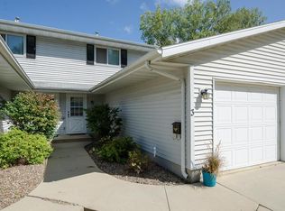 1280 Daleview Dr UNIT 3, Marion, IA 52302