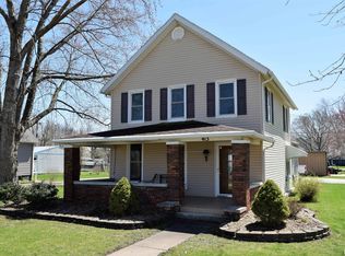 413 W Market St, Colchester, IL 62326