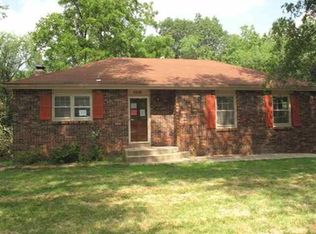 5338 N Lydia Ave, Kansas City, MO 64118