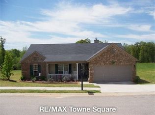 571 River Mist Cir, Jefferson, GA 30549