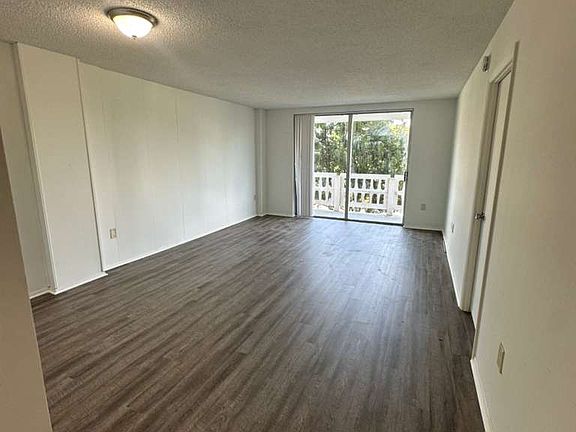 5th image of 15600 NW 7th Ave #311-1
