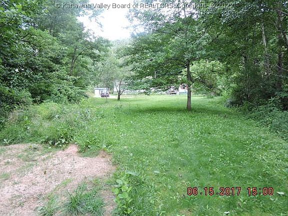 3rd image of 338 Alexis Ln