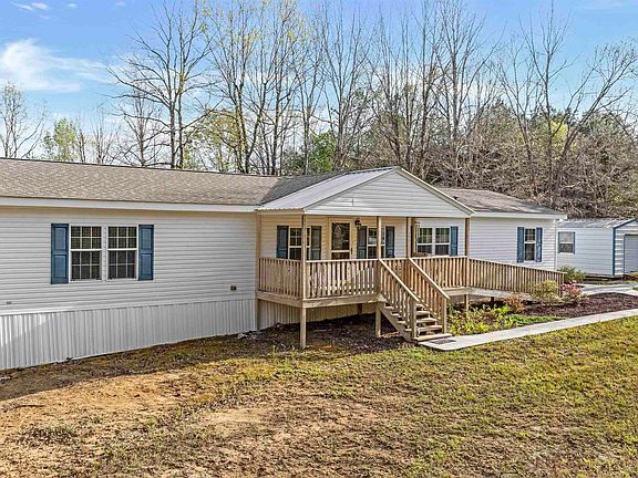 3rd image of 386 County Road 520